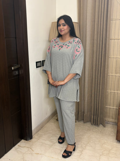 Grey Co-ord Set with Thread Work