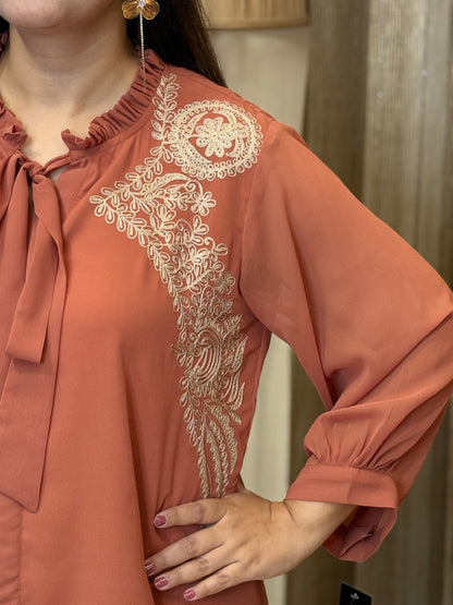 Rust Top with Thread Work