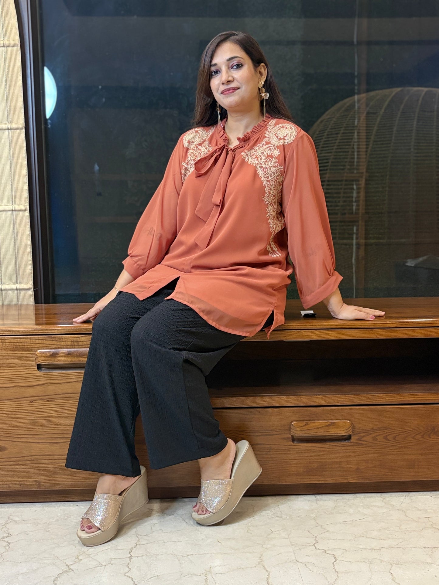 Rust Top with Thread Work